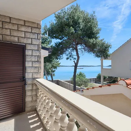 Azur - Comfort, Beachfront, Pool Willa *